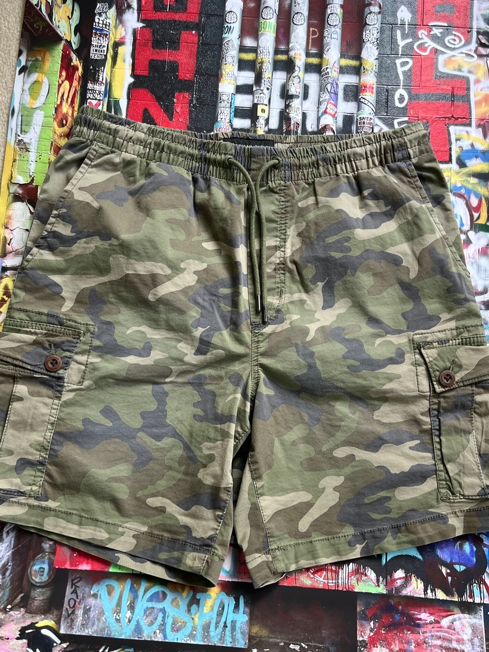 American Eagle Outfitters Men's Camo Cargo Flex Shorts - Olive Camo